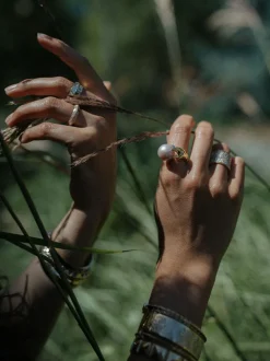 Pink Pearl Claw Ring