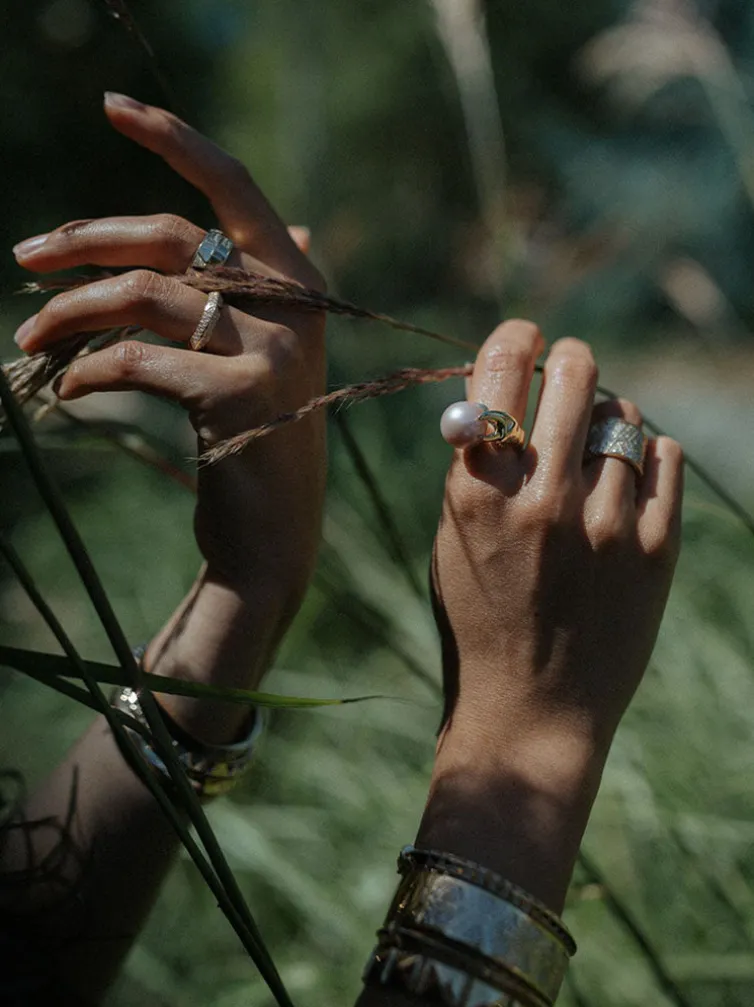 Pink Pearl Claw Ring
